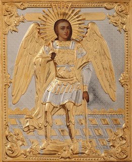 Икона Михаил Архистратиг живописная в ризе 24х30 объемная золочение 237354