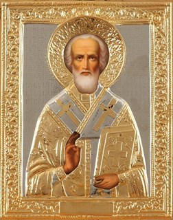 Икона живописная в ризе 18х24 объемная золочение Николай Чудотворец 237288