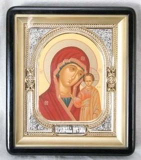 Икона в киоте 18х24 фигурный объемная золочёная Казанская Божья Матерь 236280