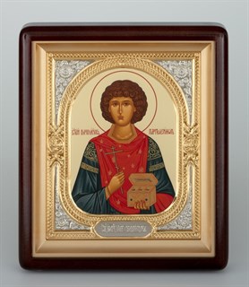 Икона в киоте 18х24 фигурный темпера объемная золочёная Пантелеимон 236136