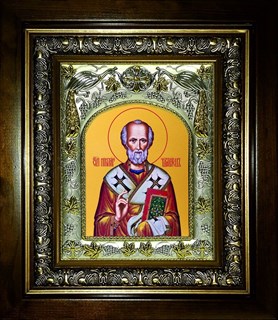 {{photo.Alt || photo.Description || 'Икона Николая Чудотворца - архиепископ Мир Ликийских святитель в киоте освященная 20х24 см'}}