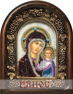 {{photo.Alt || photo.Description || 'Икона Пресвятая Богородица Казанская бисер'}}