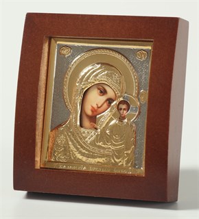 Икона в киоте 6х7 фигурный объемная золочёная Казанская Божья Матерь 235621