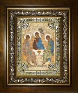 Икона Святая Троица, со стразами, в киоте 24х30 см 28805