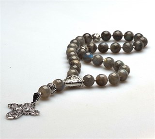 {{photo.Alt || photo.Description || 'Четки 30 из Лабрадора С-Р'}}