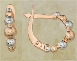 Серьги золотые без вставок. Вес 2,14 г. MG249