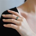Кольцо из серебра «Спас-на-крови», синее с природным орнаментом, горячая эмаль Fil61.126-182